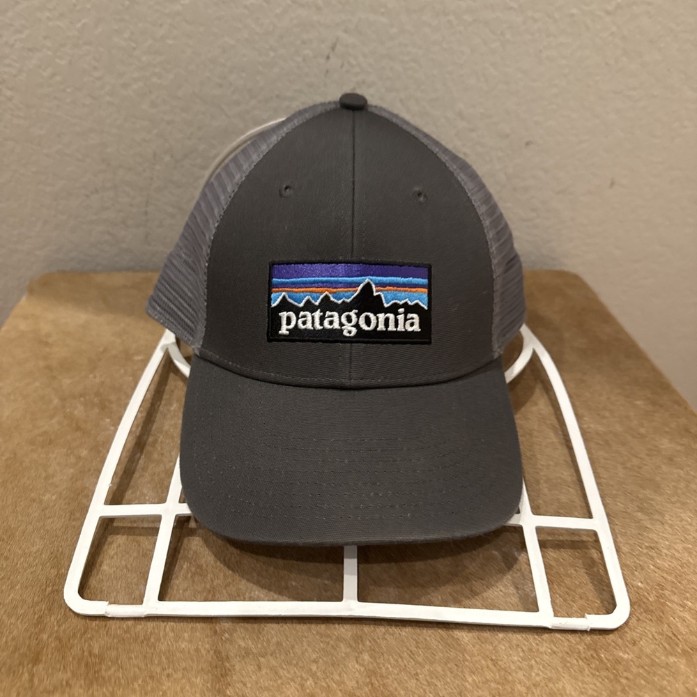 Patagonia Hat Cap Snapback Gray Mesh Trucker Ajustable...